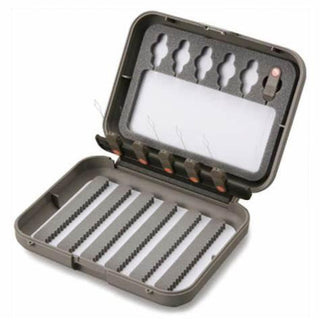 SMALL 6-ROW FLY BOX W/ MIDGE SIZE THREADERS